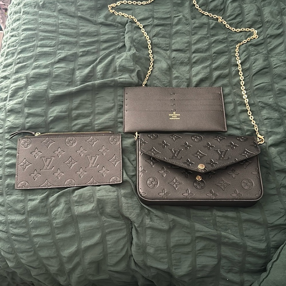 I’m selling because I don’t use it!! Would love to let someone else use it!